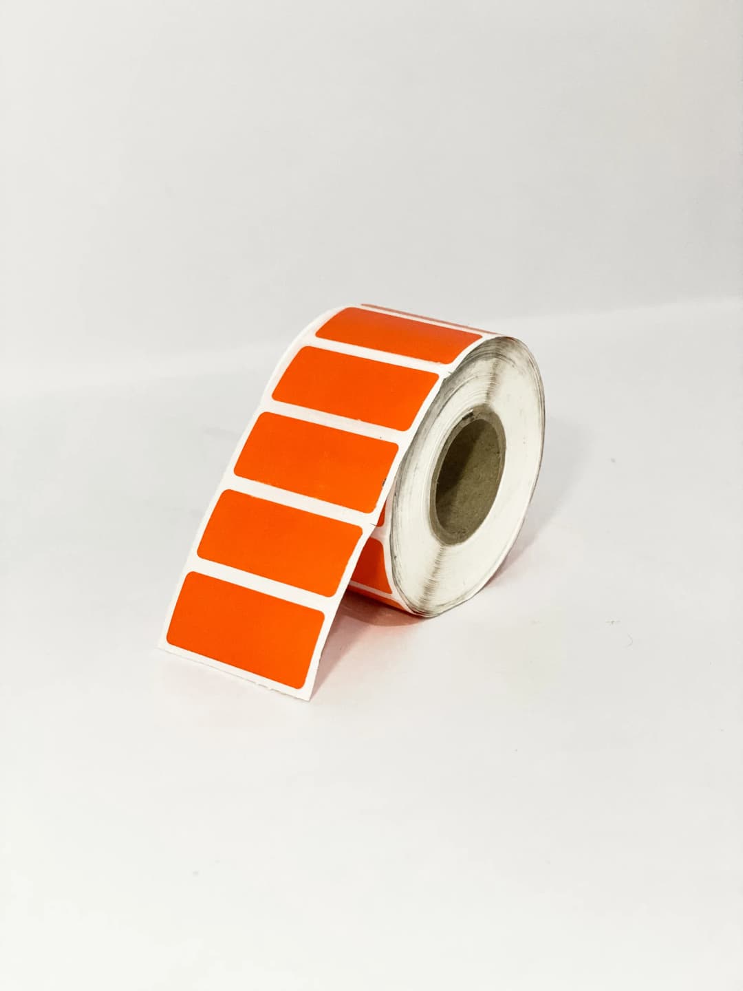 Sticker roll label barcode hasil produksi Bangkit Jaya Label